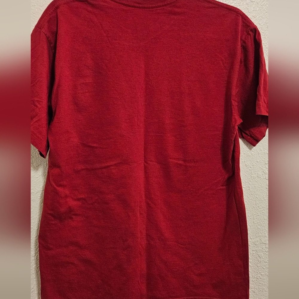 Disney Red T-Shirt - Picture 2 of 3